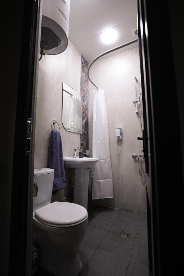 Am Hotel Jerevan Buitenkant foto