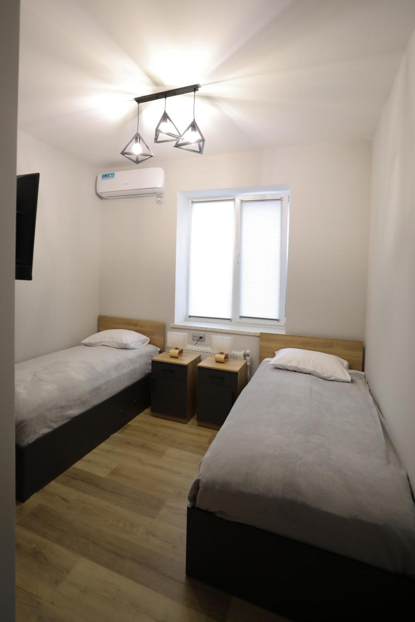 Am Hotel Jerevan Buitenkant foto